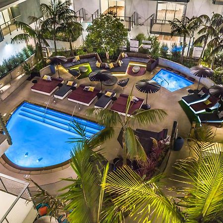 Beverly Grove Chic City Oasis 2 Bedroom Apt With Den 138 洛杉矶 外观 照片