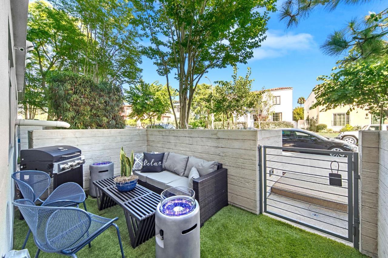 Beverly Grove Chic City Oasis 2 Bedroom Apt With Den 138 洛杉矶 外观 照片